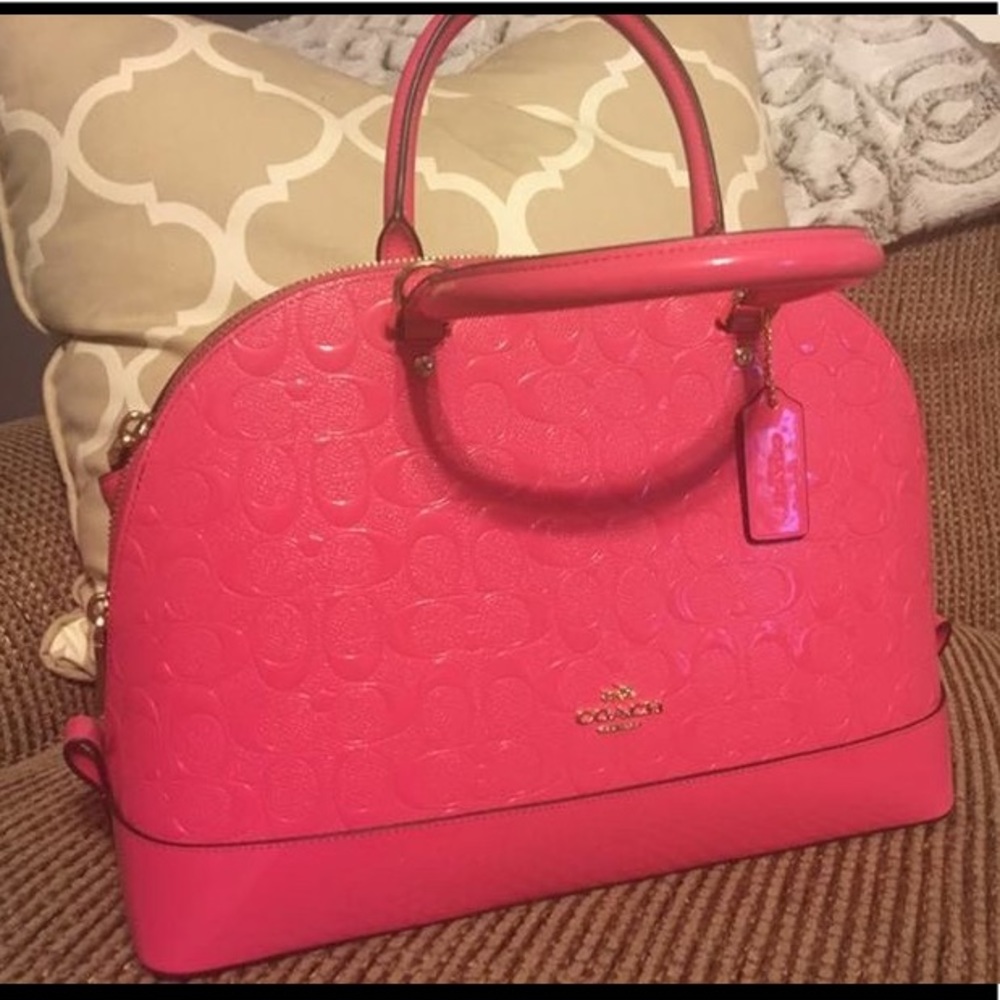 NWT Coach Debossed Patent Leather Sierra Handbag